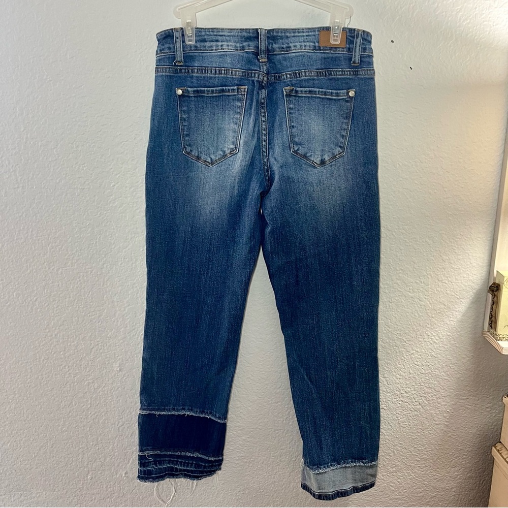 Judy Blue Straight Fit Tiered Raw Hem Ankle Jeans Size 7/28 - Picture 7 of 12